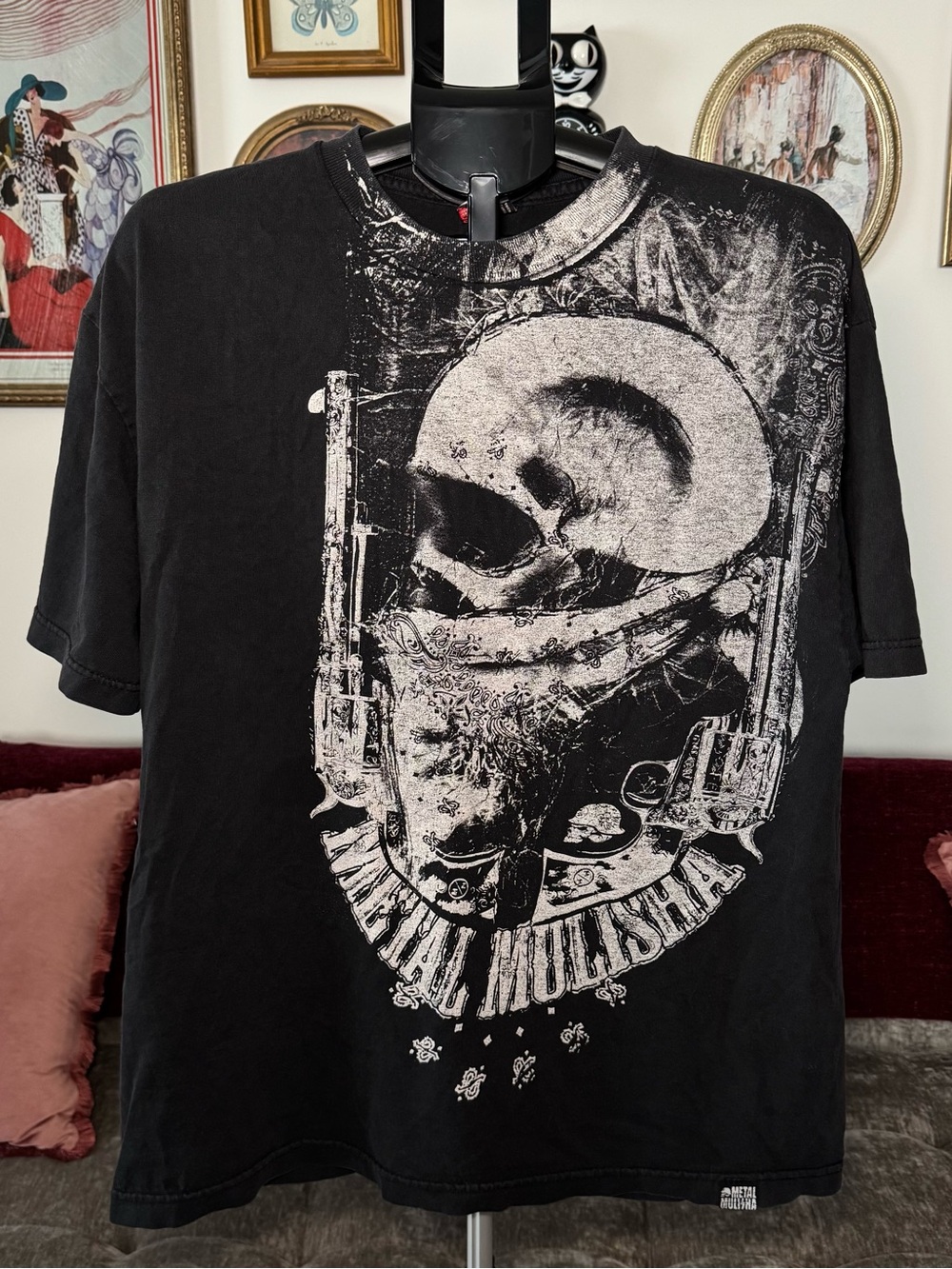 Y2K Metal Mulisha Black Short-Sleeve Skull & Pistols Graphic Tee